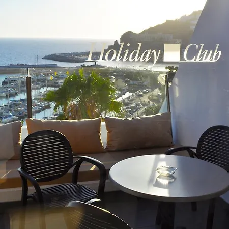 Club Puerto Calma